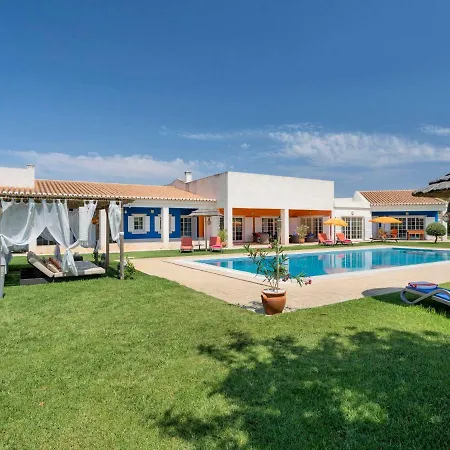 Villa Alvora